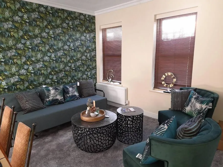 Dorset Lodge Flat 3 GLOUCESTERSHIRE